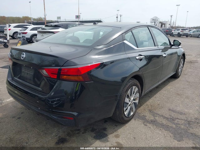 Nissan Altima S Fwd
