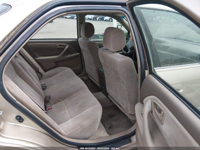 Toyota Camry Le