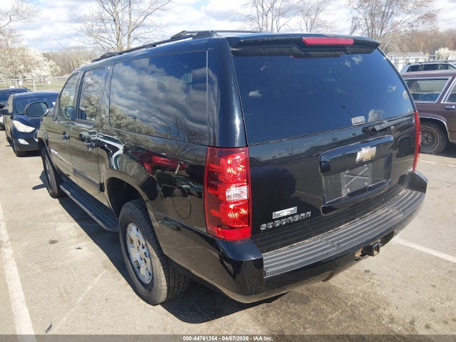 Chevrolet Suburban 1500 Lt1