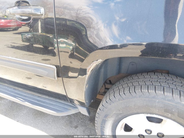Chevrolet Suburban 1500 Lt1