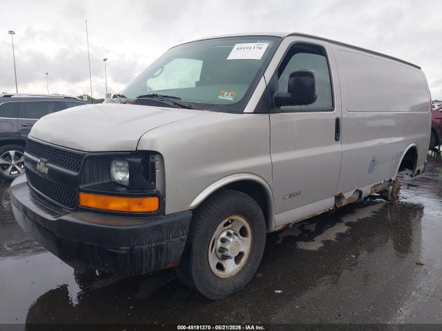Chevrolet Express Work Van