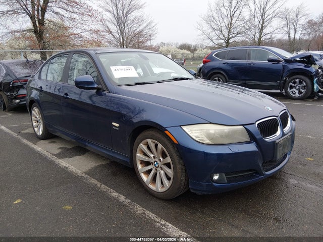 Salvage BMW 3 Series Image