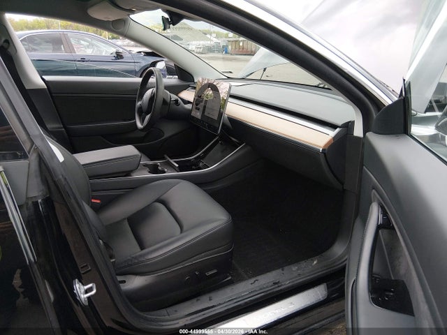 Tesla Model 3 Long Range Dual Motor All-wheel Drive