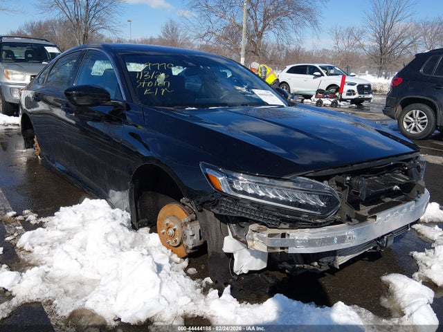 Salvage Honda Accord Image