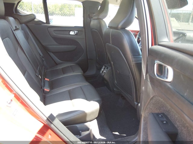 Volvo XC40 T5 Momentum