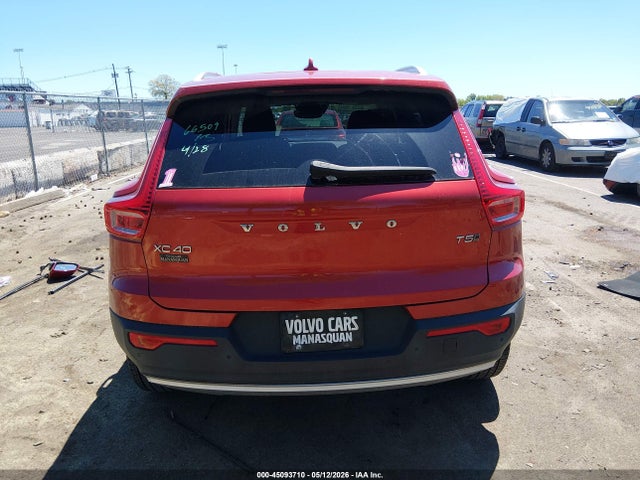 Volvo XC40 T5 Momentum