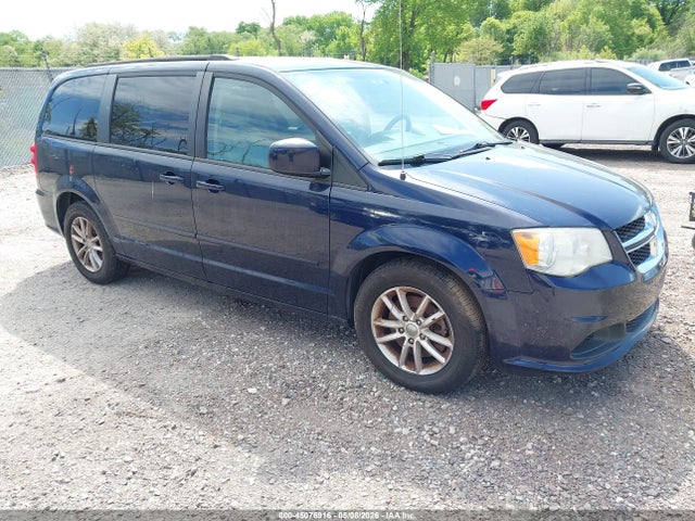 Salvage Dodge Grand Caravan Image