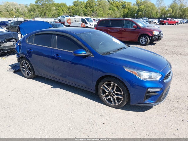 Salvage Kia Forte Image