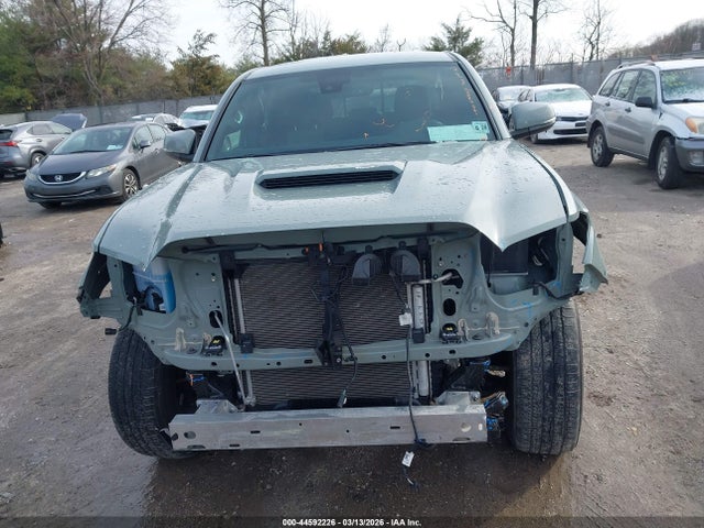 Toyota Tacoma Trd Sport