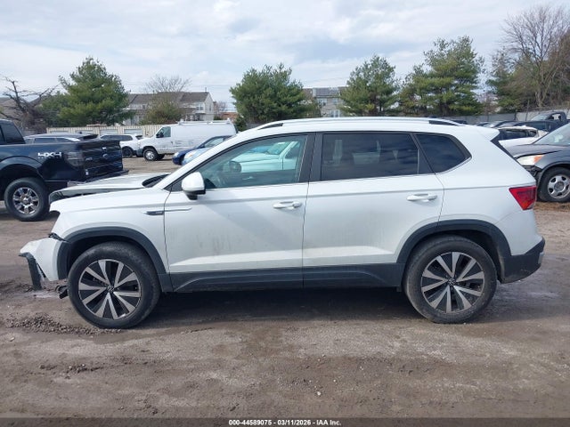 Volkswagen Taos 1.5t Se