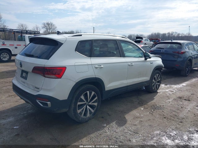 Volkswagen Taos 1.5t Se