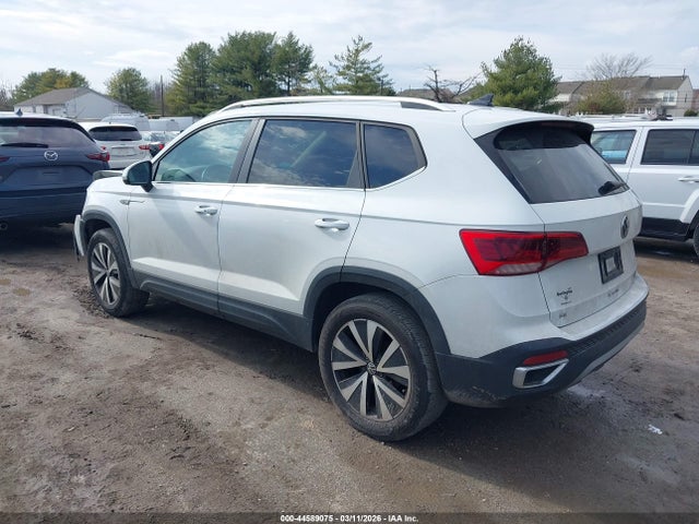 Volkswagen Taos 1.5t Se