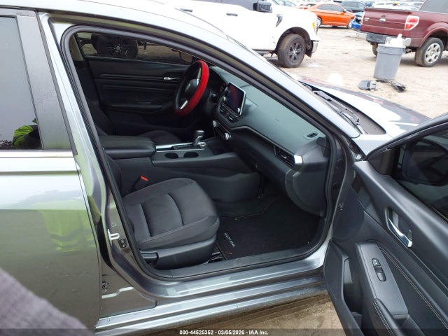 Nissan Altima S Fwd