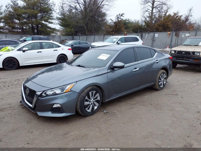 Nissan Altima S Fwd