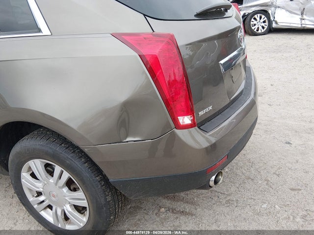 Cadillac SRX Standard