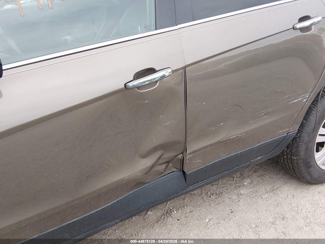 Cadillac SRX Standard