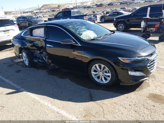Salvage Chevrolet Malibu Image