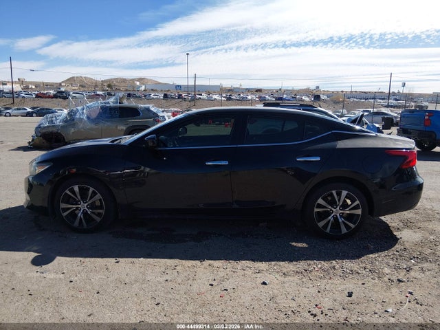 Nissan Maxima