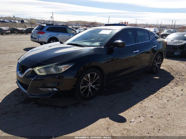 Nissan Maxima