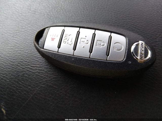 Nissan Pathfinder Platinum