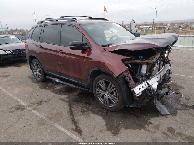 Salvage Honda Passport Image