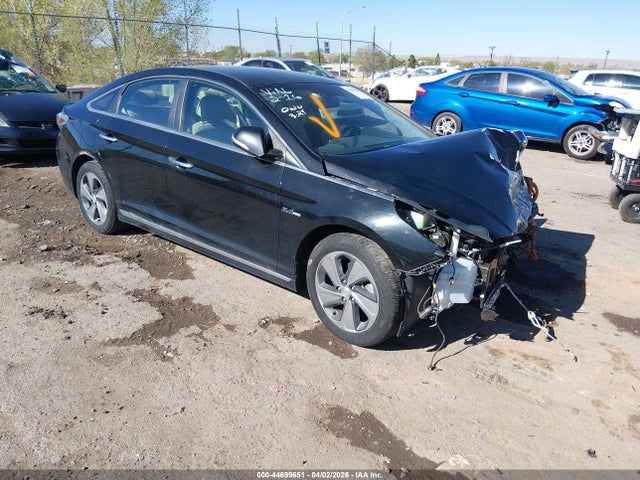 Salvage Hyundai SONATA Image