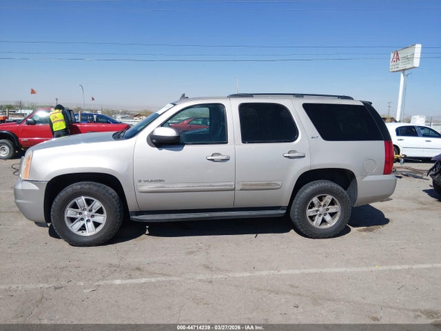 GMC Yukon Slt