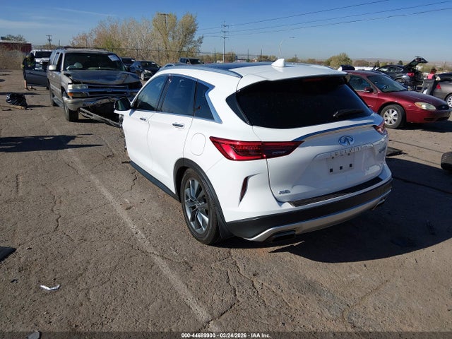 INFINITI Qx Luxe