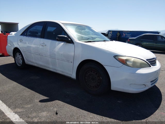 Salvage Toyota Camry Image
