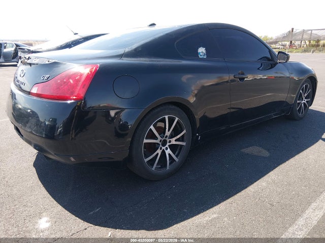 INFINITI G37 Journey