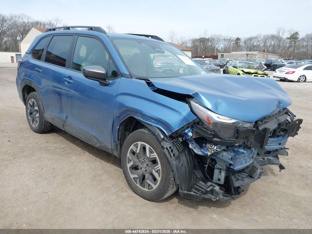 Salvage Subaru Forester Image