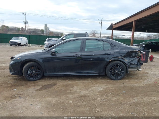 Toyota Camry Se