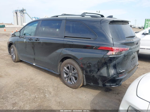 Toyota Sienna Xse