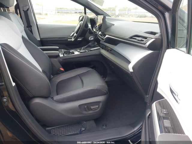 Toyota Sienna Xse