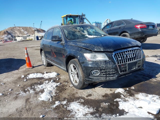 Salvage Audi Q5 Image