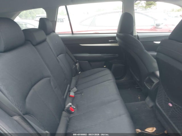Subaru Outback 2.5i