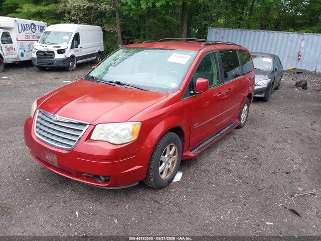 Chrysler Town & Country Touring