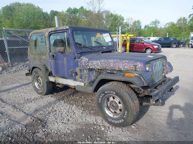 Salvage Jeep Wrangler Image