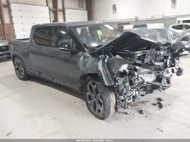 Salvage Rivian R1T Image