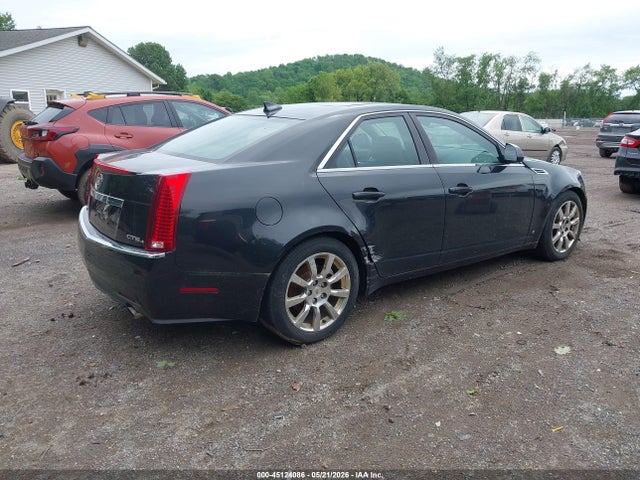 Cadillac CTS Standard