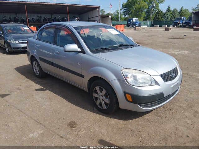 Salvage Kia Rio Image