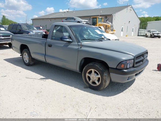 Salvage Dodge Dakota Image