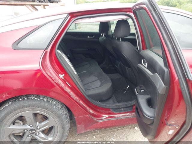 Kia K5 Lxs