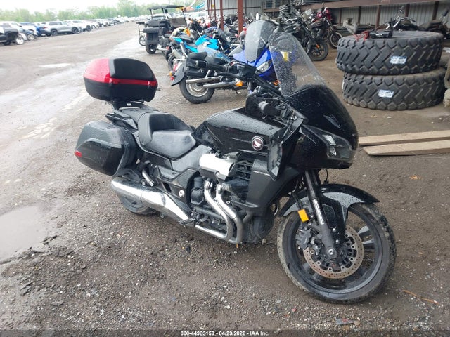 Salvage Honda Ctx1300 Image