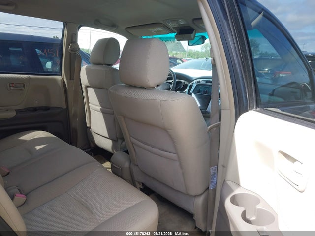 Toyota Highlander V6