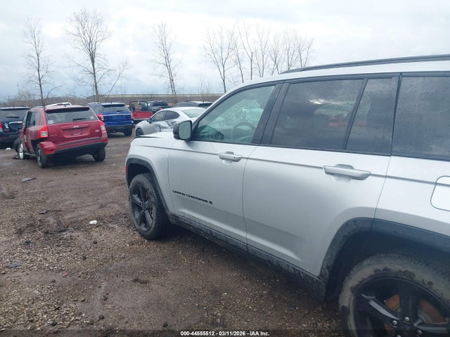 Jeep Grand Cherokee Altitude X 4x4