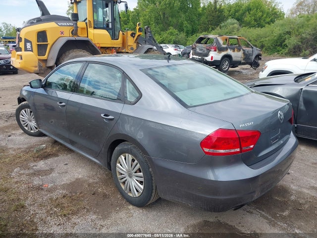 Volkswagen Passat 1.8t S