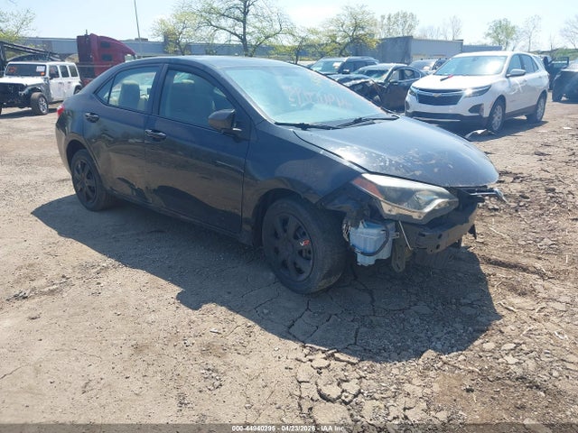 Salvage Toyota Corolla Image