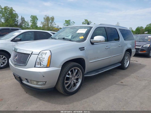 Cadillac Escalade Standard