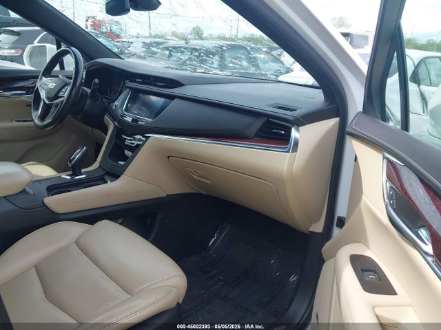 Cadillac XT5 Luxury